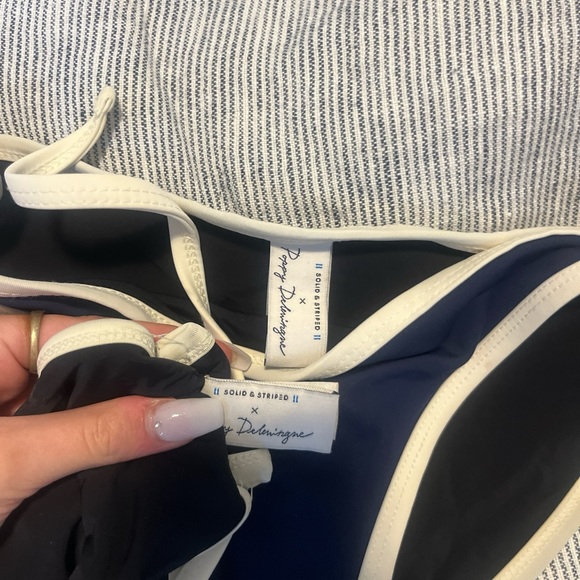 Viral solid and striped Pinterest navy bikini - Picture 2 of 3